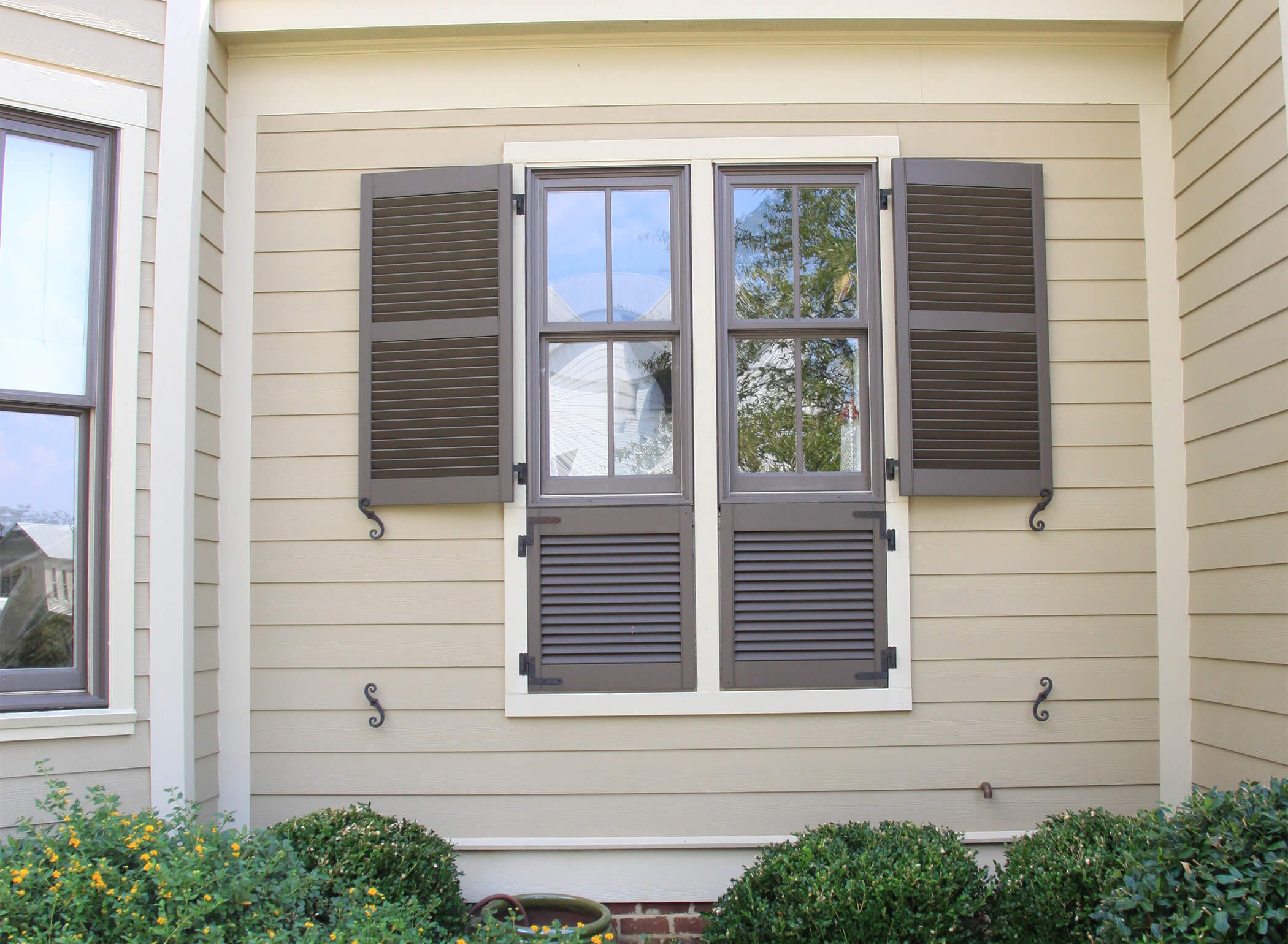 Combination shutter