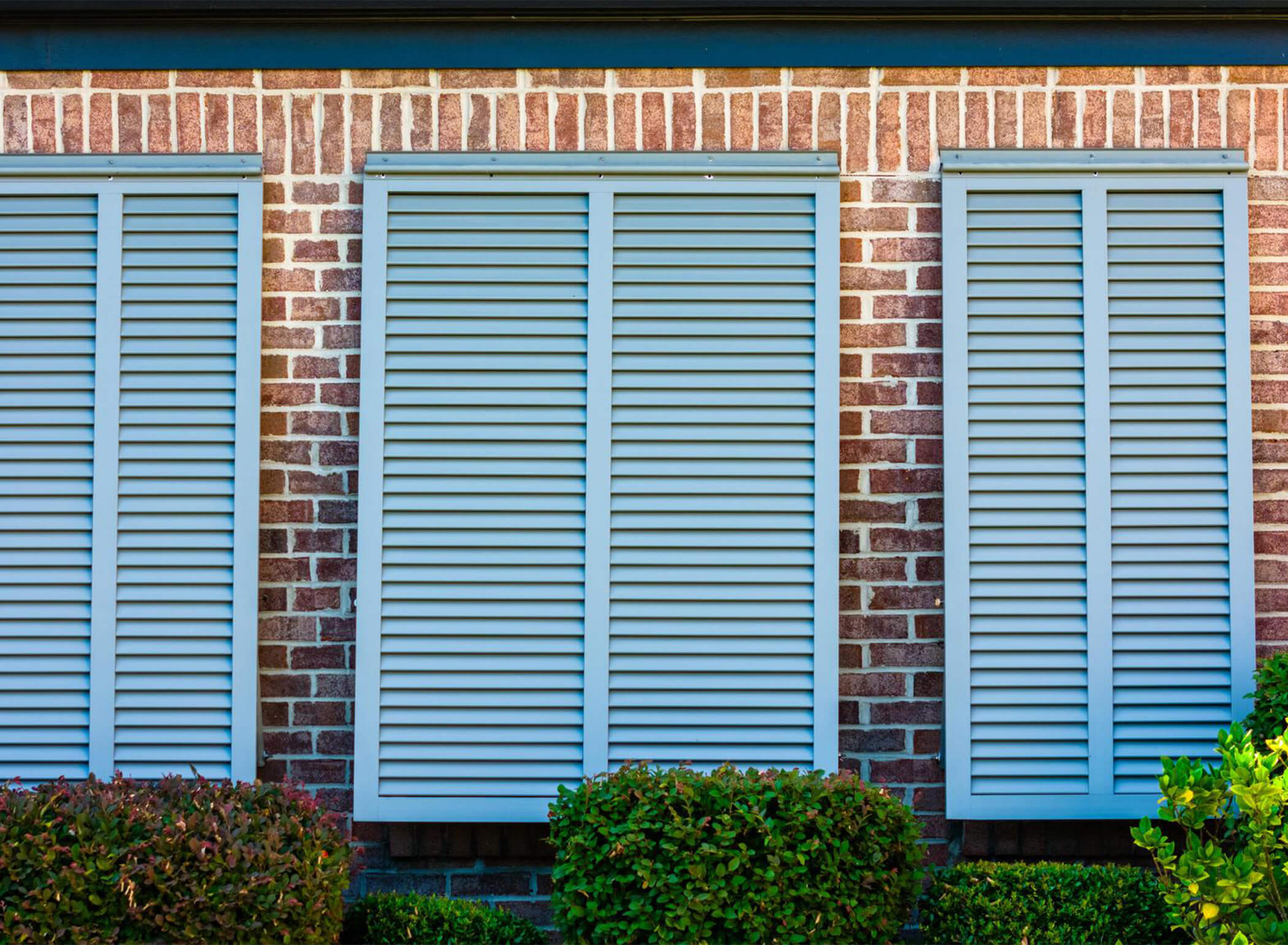 Combination shutter
