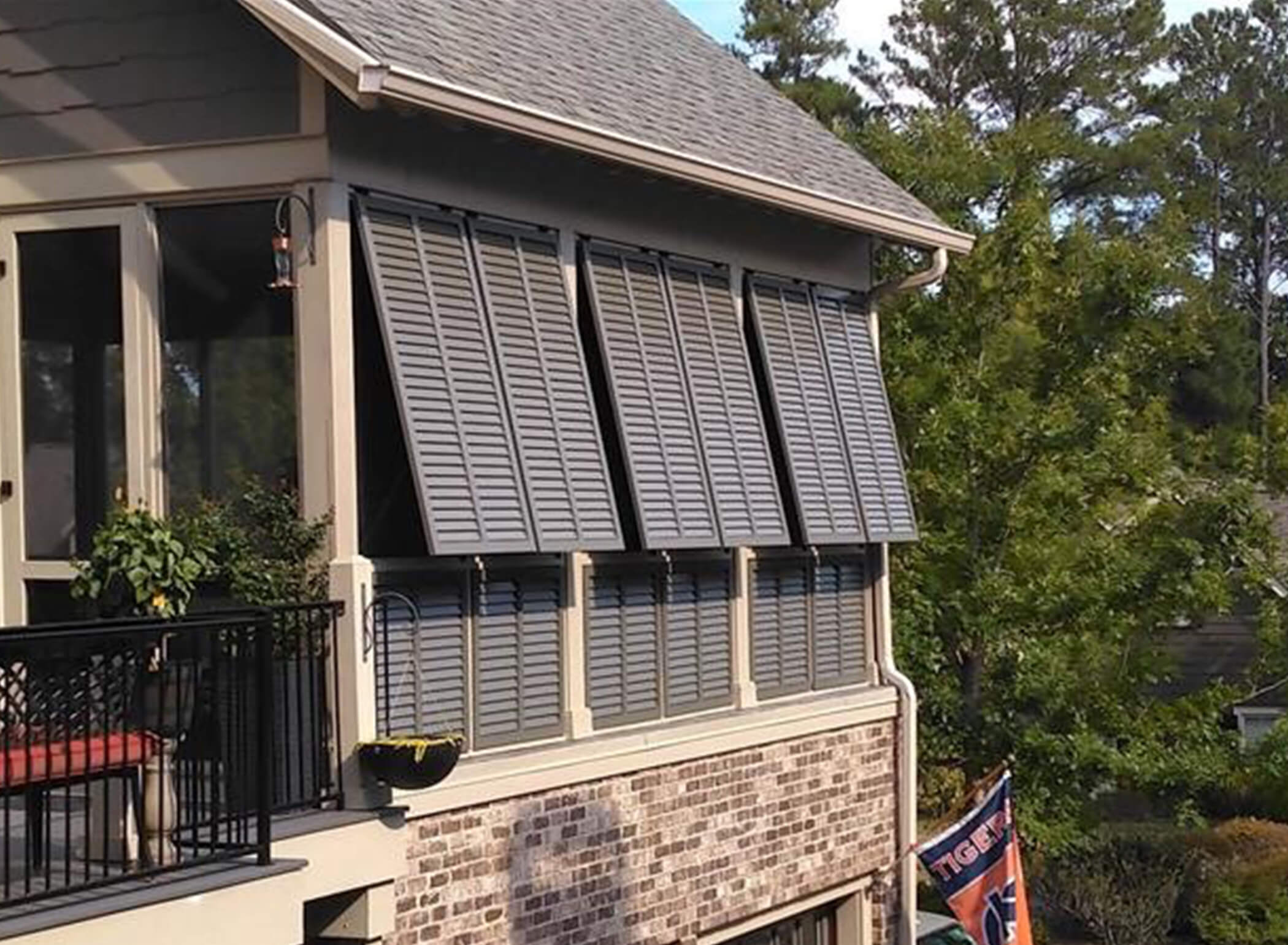 Combination shutter