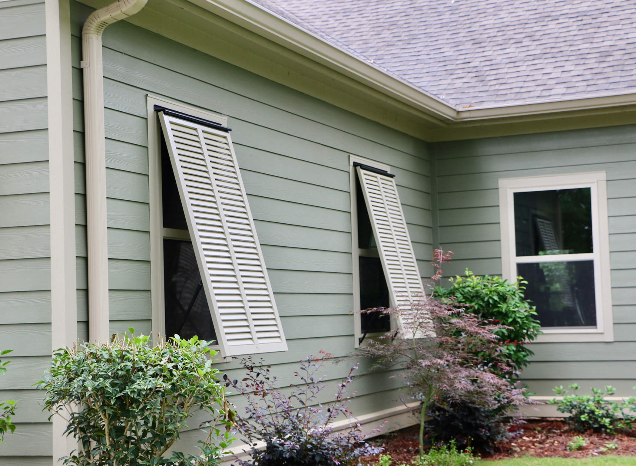 Combination shutter