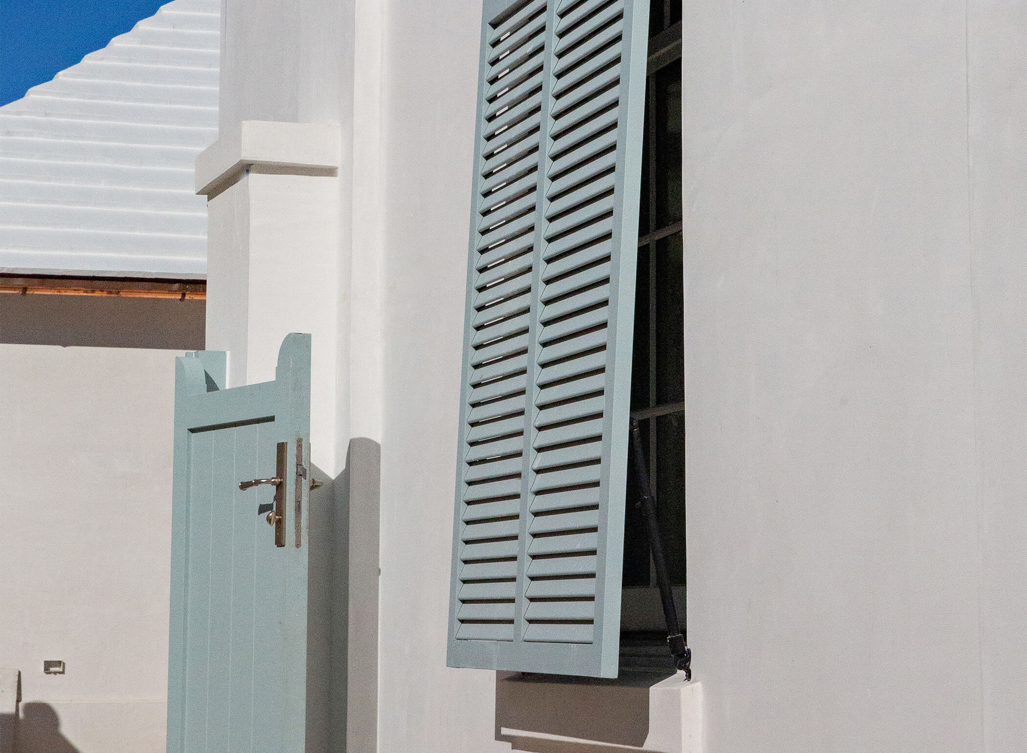 Combination shutter